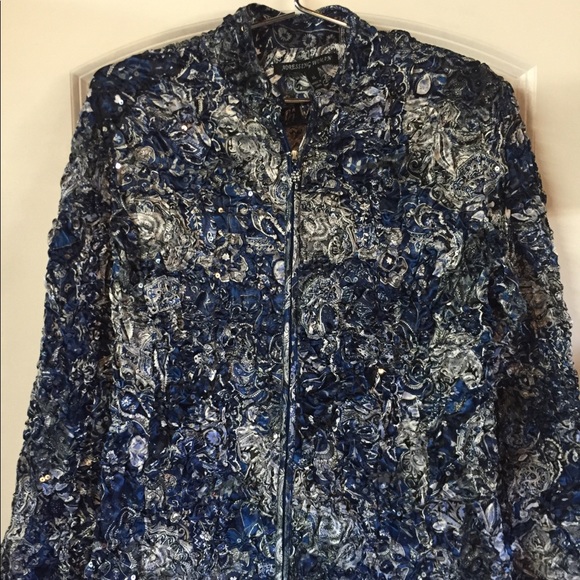 aDRESSing Woman Jacket - Picture 2 of 3